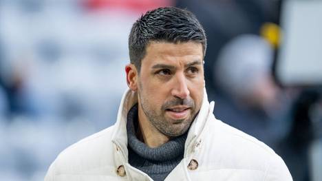 Sami Khedira sieht Bayern München und den FC Arsenal als Top-Favoriten auf den Gewinn der Champions League. Auch dem FC Liverpool mit Florian Wirtz rechnet der 38-Jährige Chancen aus.