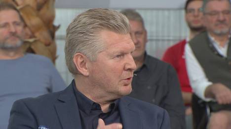 Gregor Kobel ist ein richtig guter Torhüter. Die STAHLWERK-Doppelpass-Runde ist sich sicher, dass der Schweizer ein Kandidat beim FC Bayern München sein wird.