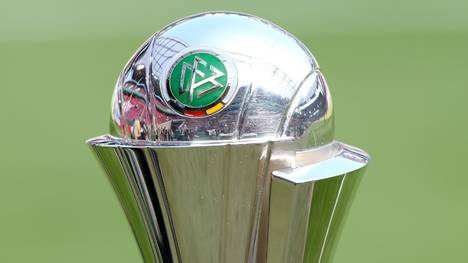 Wolfsburg und Potsdam spielen im Finale um die Trophäe