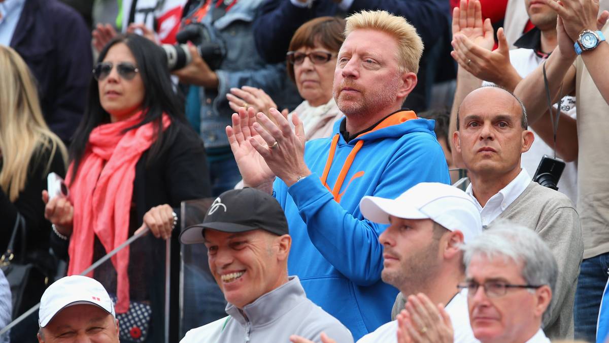 Und es geht gleich weiter mit den Titeln. Im sonnigen Rom sichert sich die Nummer eins der Welt den nächsten Triumph an der Seite von Coach Becker (in blau)