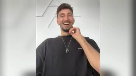 Atakan Karazor spielt mit dem VfB Stuttgart eine Traumsaison, auch für Bundestrainer Julian Nagelsmann. Nach Führich, Undav, Anton und Mittelstädt könnten die nächsten beiden Stars zum DFB folgen: Angelo Stiller - und Karazor selbst. 