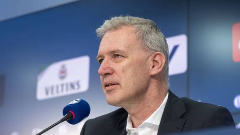 Dr. Jens Buchta tritt als Aufsichtsratsvorsitzender von Schalke 04 zurück