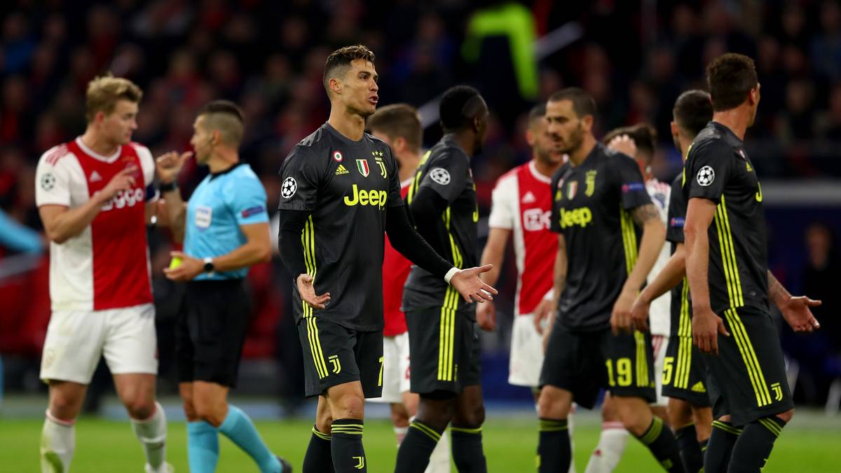 9. PLATZ: JUVENTUS TURIN - Die Alte Dame aus Turin erhält seit dieser Spielzeit 51 Millionen Euro pro Jahr von Adidas - knapp das Doppelte wie in der Saison zuvor