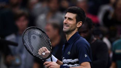 Novak Djokovic freut sich über seinen Sieg gegen Denis Shapovalov