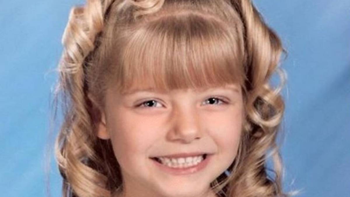 Alexa Bliss heißt eigentlich Alexis Kaufman, sie wurde 1991 in Columbus im US-Bundesstaat Ohio in eher ärmliche Verhältnisse hineingeboren