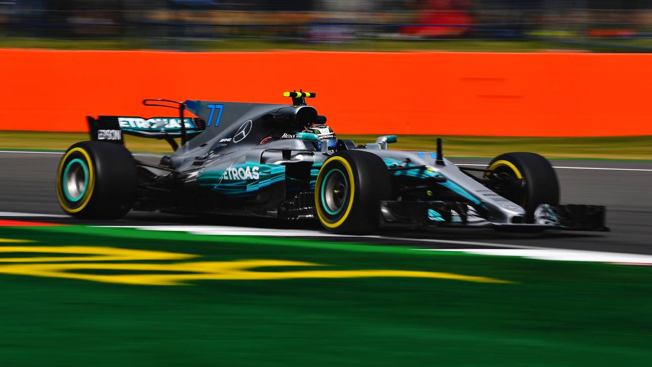Strafe für Mercedes-Pilot Bottas