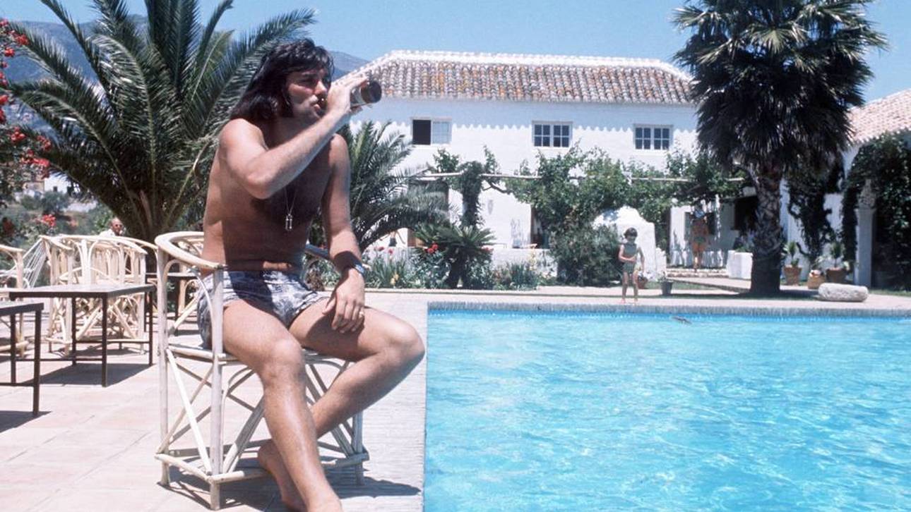 George Best war für seinen ausschweifenden Lebensstil berühmt und berüchtigt