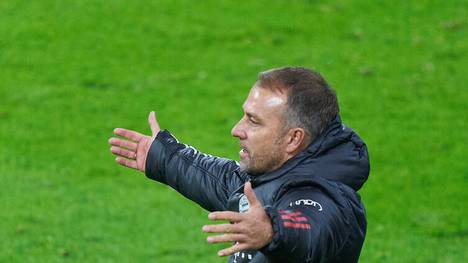 Atlético-Torwart Jan Oblak gibt vor dem Duell mit dem FC Bayern zu, dass bis vor kurzem nicht wusste, wer Hansi Flick ist. 