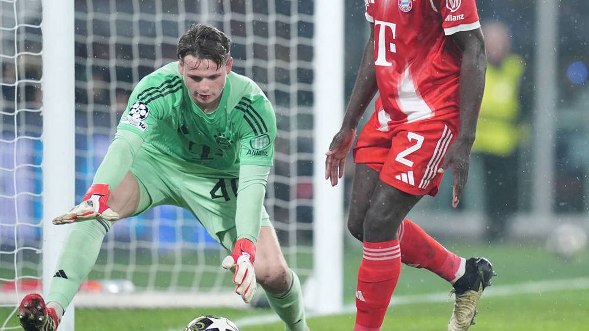 Der 22-Jährige könnte nun aber auch ausfallen. Beim Gegentreffer wurde er heftig am Nacken getroffen und wurde von Betreuern gestützt in die Kabine gebracht. SPORT1-Note: 2