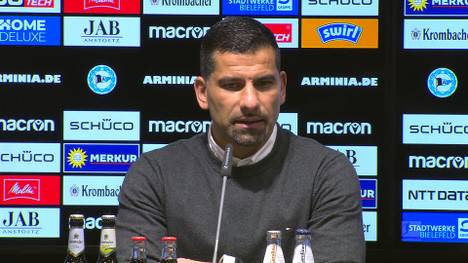 Der Abstieg von Schalke 04 ist besiegelt. Nach dem Spiel richtet Trainer Dimitrios Grammozis emotionale Worte an die Fans - und blickt in die Zukunft.