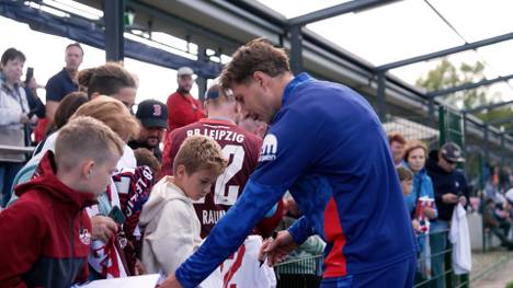 Willi Orban ist kein typischer Profifußballer. Der Führungsspieler von RB Leipzig erklärt seinen abgestimmten Lebensstil.