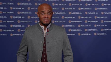 Lennart Karl hat vor kurzem einen Profivertrag beim FC Bayern München unterschrieben. Trainer Vincent Kompany spricht über den Youngster.