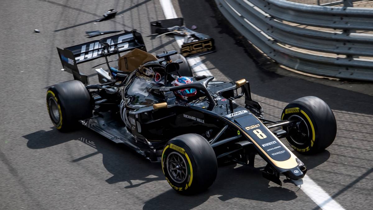 PLATZ 3: ROMAIN GROSJEAN (21 Strafpunkte) - Seit 2014 sammelt er in jeder Saison mehr Punkte - ein Trend, den er besser stoppen sollte. Aktuell steht er bei fünf Zählern auf dem Konto, wenngleich nur zwei aus dieser Saison sind. Wenn das Duell mit Teamkollege Magnussen aber so knallhart weitergeführt wird, wird sich das bald ändern