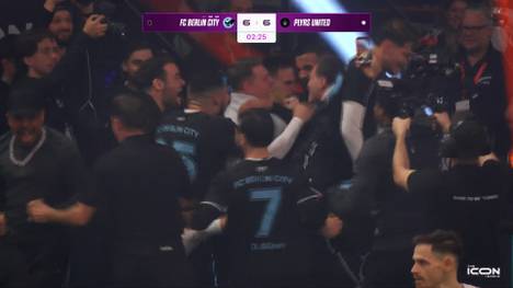 Der erste Spieltag bei der Icon League hat jede Menge Traumtore parat. Eines davon entscheidet ein irres Comeback zwischen FC Berlin City und Plyrs United.