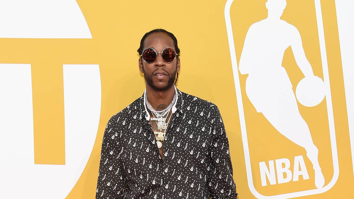 ...und macht untenrum auf Draymond Green