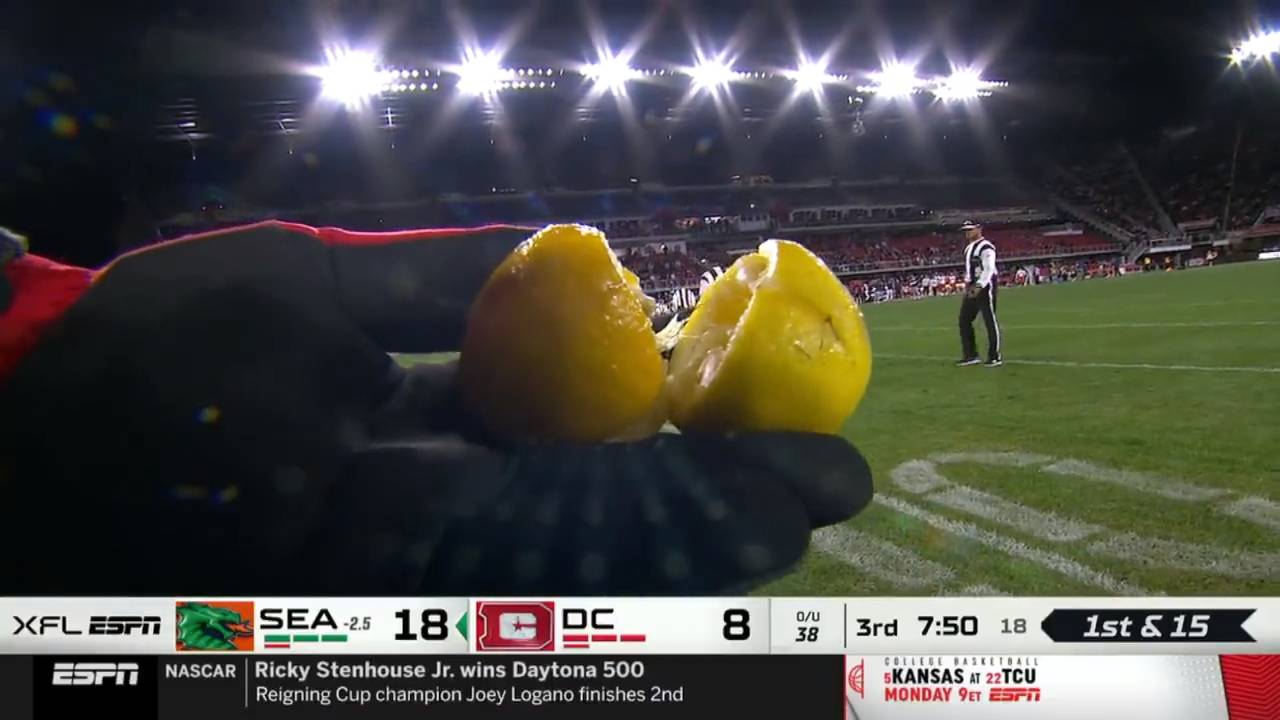 Irre Trikotpanne bei deutschem Star