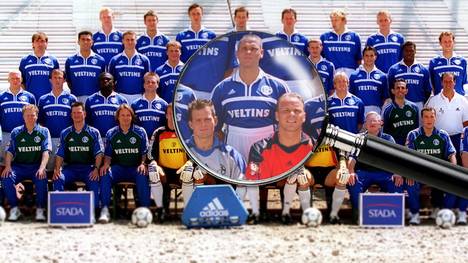 Thorsten Legat beim Mannschaftsfoto des FC Schalke
