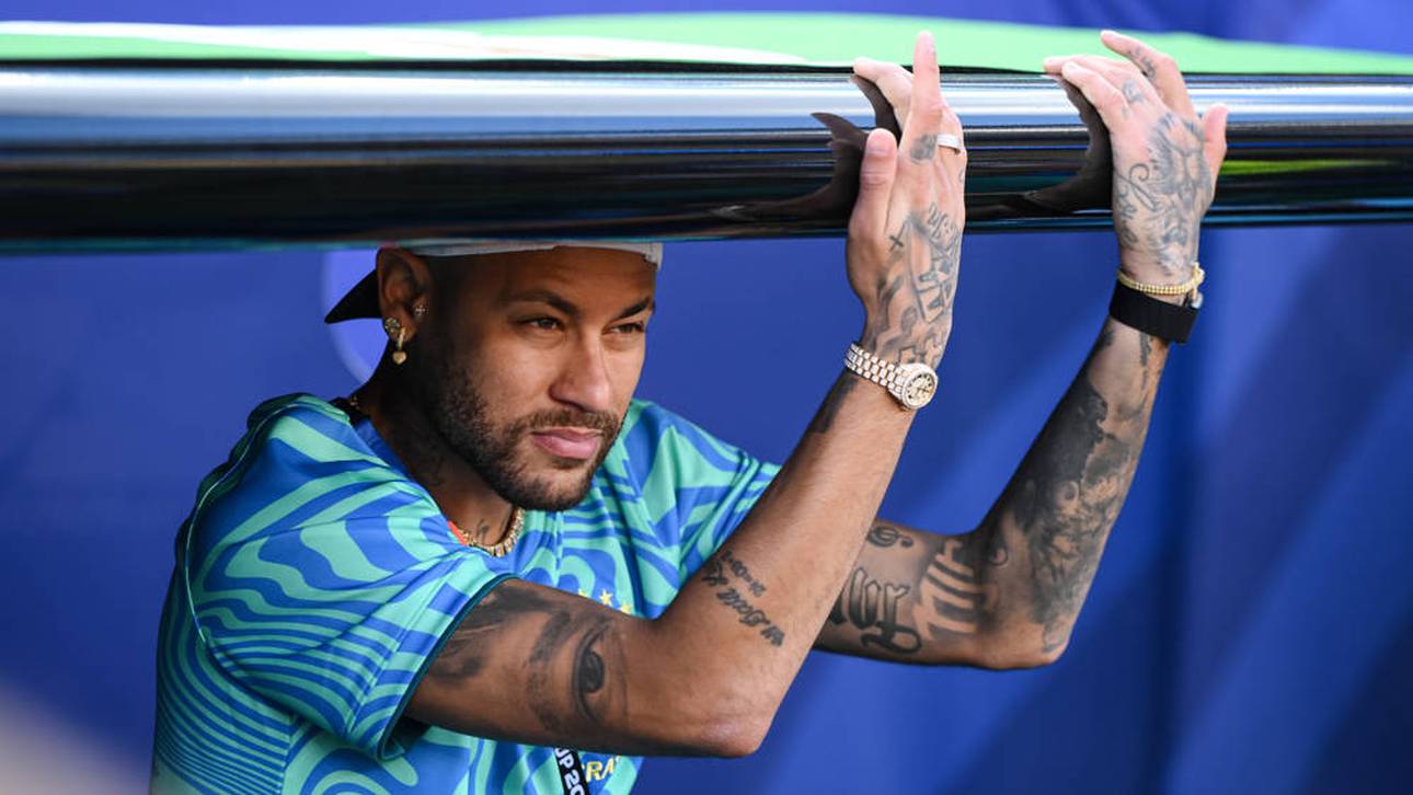Sorgen um Neymar halten an