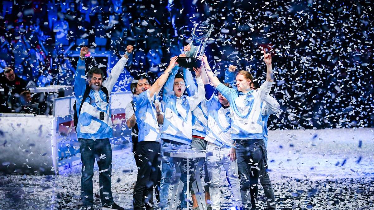 CS:GO: WESG 2017 + MAJOR CHAMPIONSHIPS (1,5 Millionen USD): Der bekannte Ego-Shooter CS:GO hat mit den Major-Turnier wie der ELEAGUE Boston einige Turniere mit einem Million-Preispool. Die World Electronic Sports Games (WESG) 2017 waren allerdings bisher das Event mit dem größten Preispool von 1,5 Mio US-Dollar in der CS:GO-Szene. Jedoch können dort nur nationale Teams antreten, wobei die besten Organisationen internationale Lineups haben. Das schwedische Team Fnatic gewann bei den WESG 2017 800.000 US-Dollar