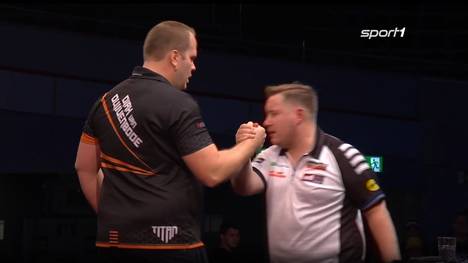 Bitterer Abend für Martin Schindler: Der Deutsche fliegt als topgesetzter Spieler bei der European Darts Championship in der ersten Runde raus.