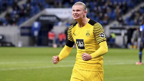 Schlägt der FC Bayern München im Sommer auf dem Transfermarkt zu? Geht es nach den Fans des deutschen Rekordmeisters sollte man über einen Transfer von Erling Haaland und Andreas Christensen nachdenken.