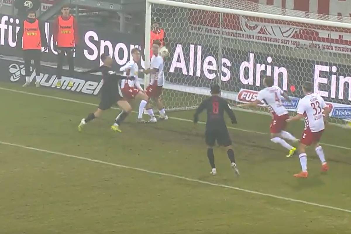 Dieser Patzer sorgt für eisige Stimmung im Derby