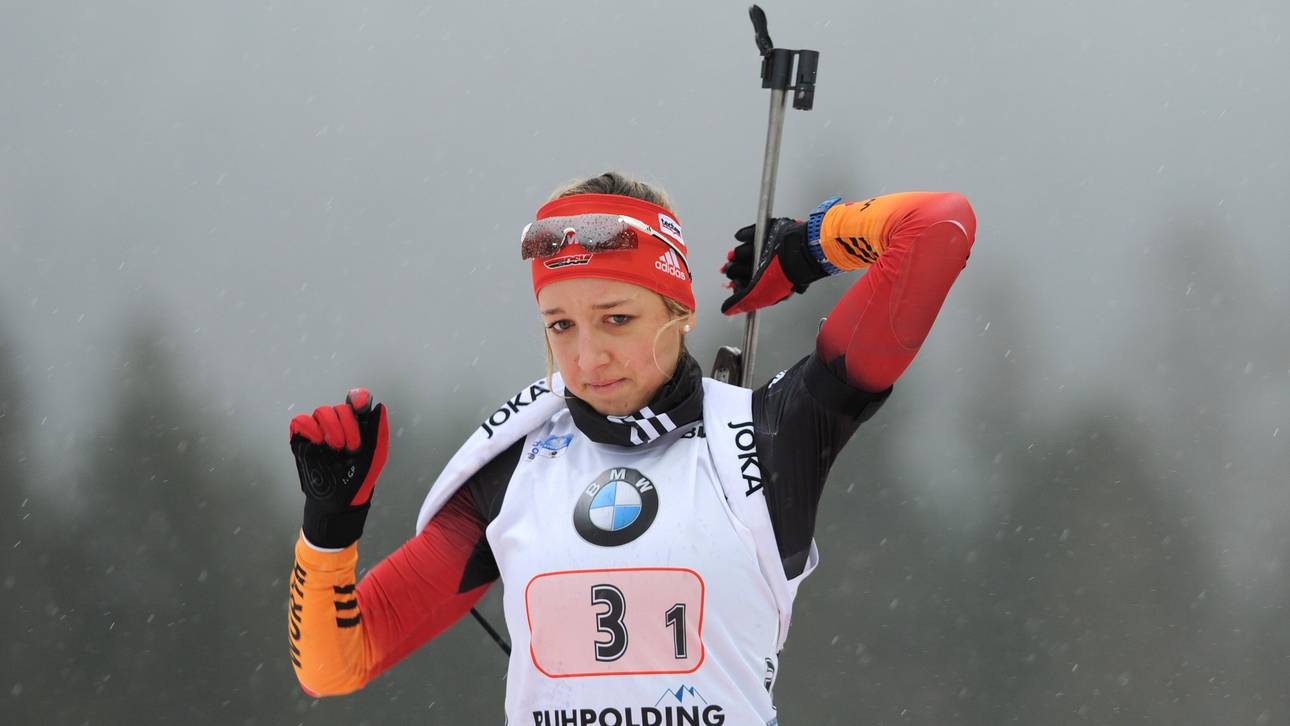 BIATHLON-eltcup-Franziska Preuß-Schießen