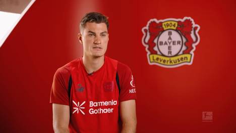 Patrik Schick spricht vor dem Saisonstart von Bayer Leverkusen über seinen neuen Trainer, Erik ten Hag. Außerdem äußert sich der Angreifer zum Kaderumbruch und zu Konkurrent Victor Boniface.