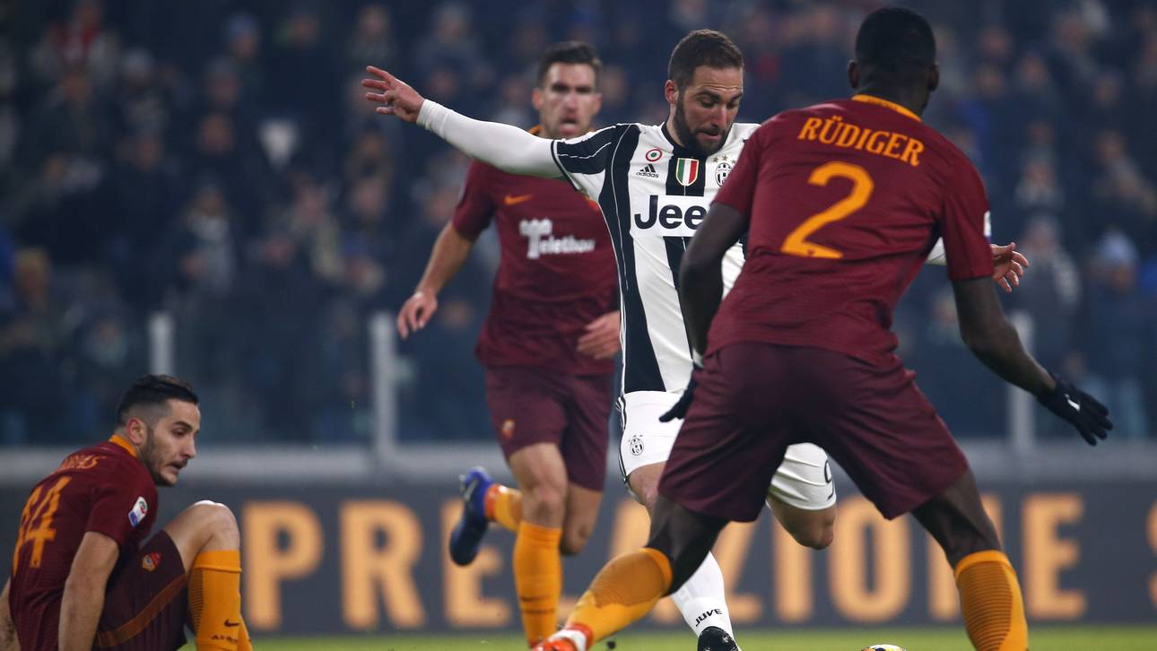 Higuains Sturmlauf lässt Juve jubeln