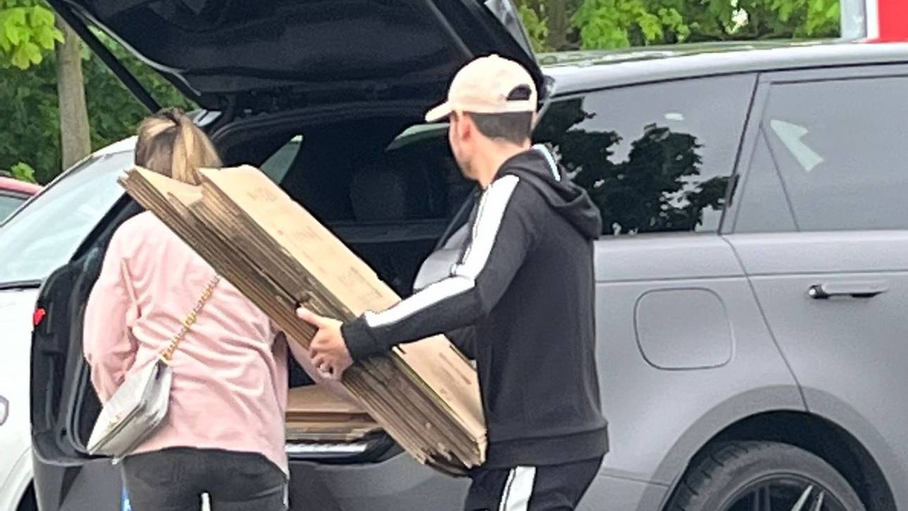 BVB-Star mit Möbelpackern erwischt