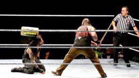 WWE Wrestling Roman Reigns Koffer Fan-Attacke Bray Wyatt