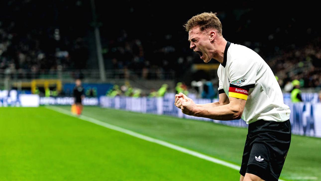 Joshua Kimmich nach seiner Vorlage zum Siegtreffer gegen Italien