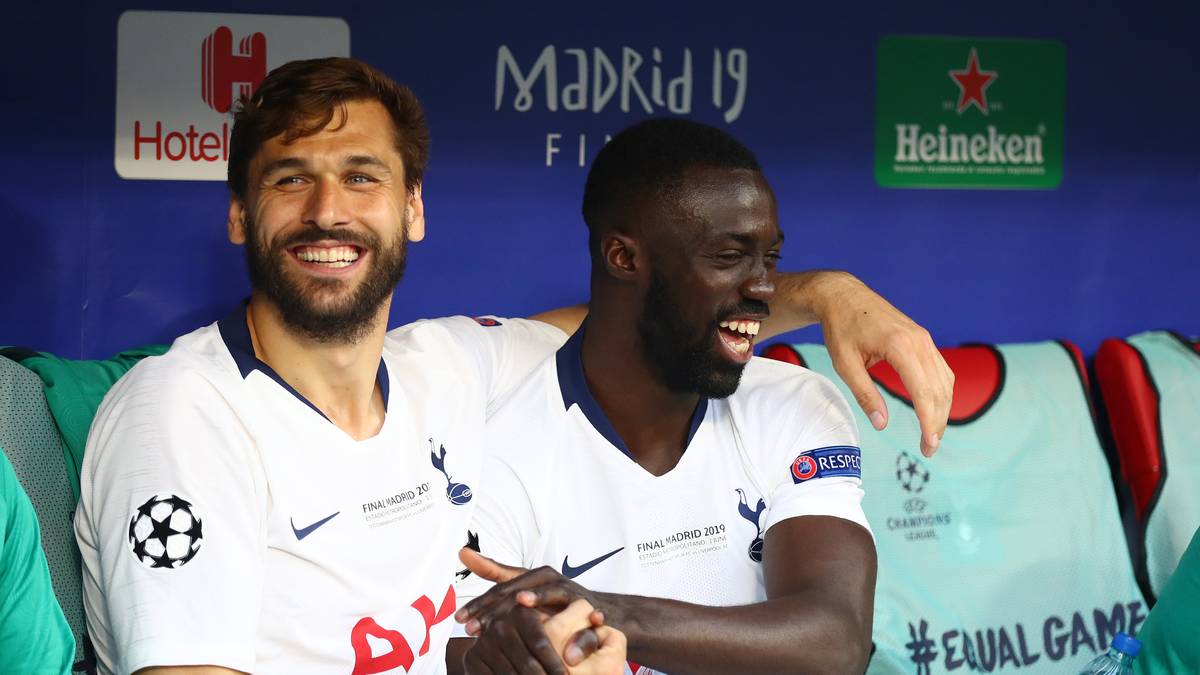 Fernando Llorente (l., vereinslos) und Kieran Trippier (Atlético Madrid) haben die Spurs verlassen. Llorentes Vertrag lief kürzlich aus, Trippier wechselte für rund 22 Mio. Euro nach Madrid. Auch Ersatztorhüter Michel Vorm musste gehen. Weitere Abgänge könnten folgen