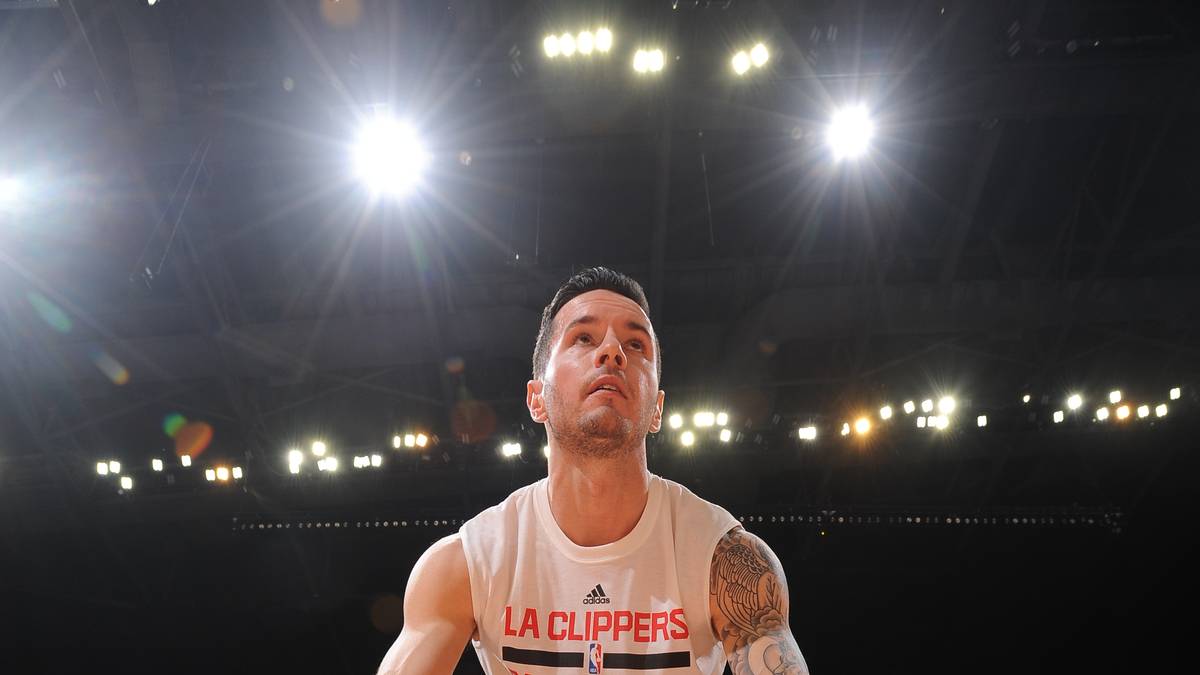 Doppelt hält besser! J.J. Reddick bereitet sich auf das Spiel vor