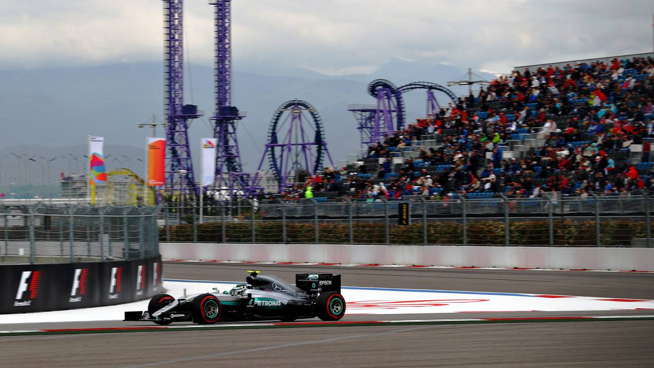 Rosberg holt Pole – Hamilton im Pech