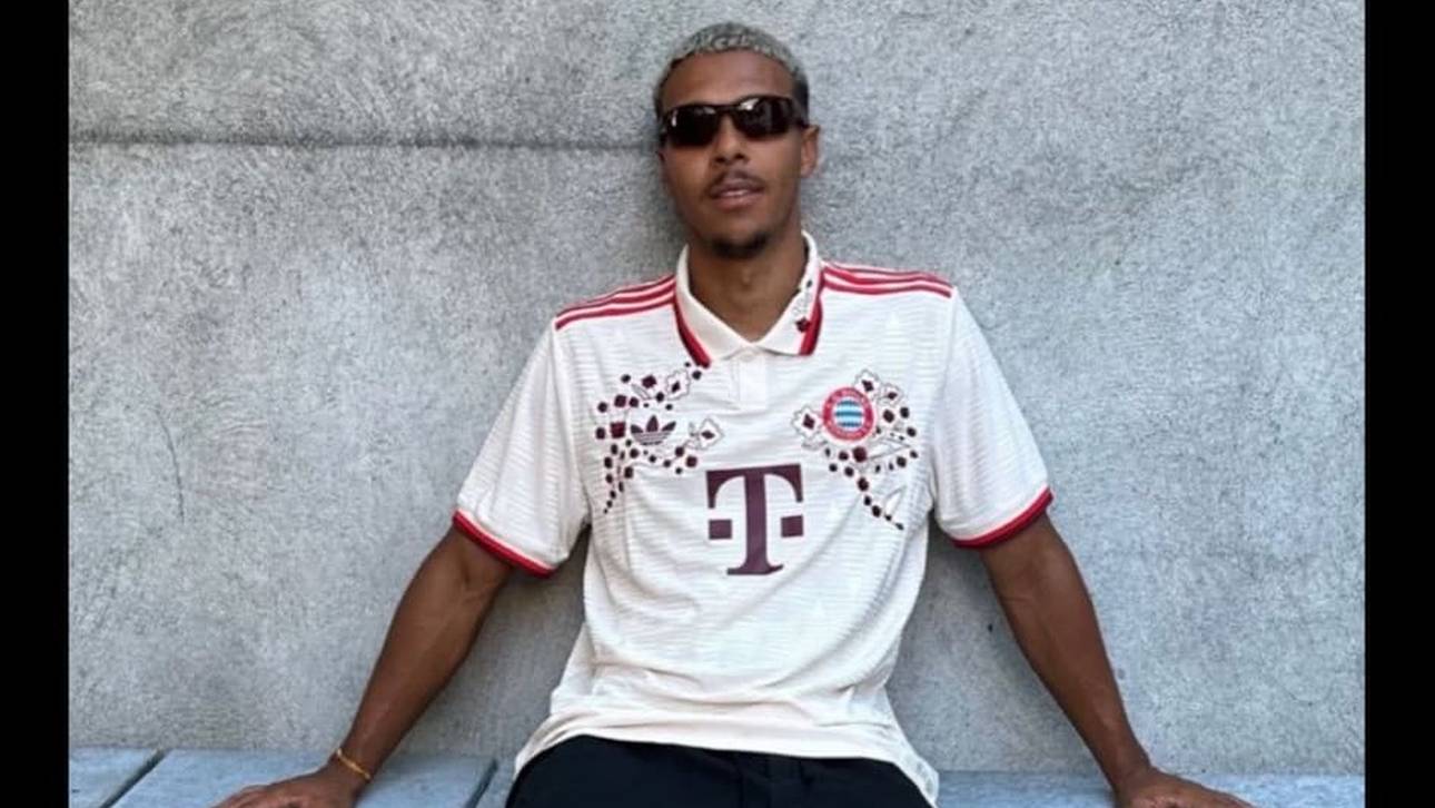 Niklas Wilson veröffentlichte ein Bild im Bayern-Trikot