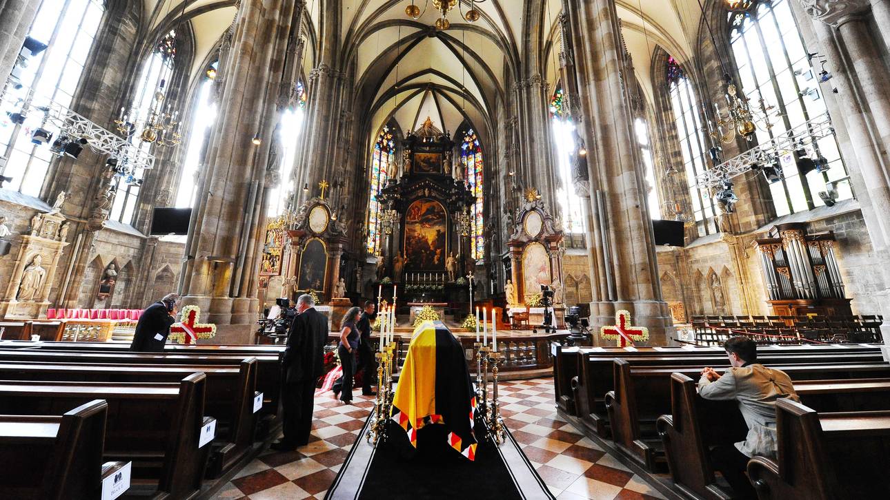 Lauda wird in Wien aufgebahrt