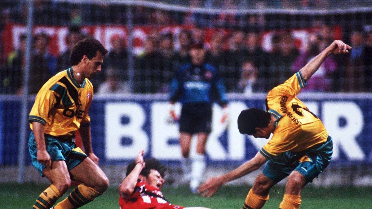 MARKUS SCHUPP: Schupp bestritt 91 seiner insgesamt 351 Bundesliga-Spielezwischen 1992 und 1995 für den FC Bayern und kam dabei auf 22 Torbeteiligungen