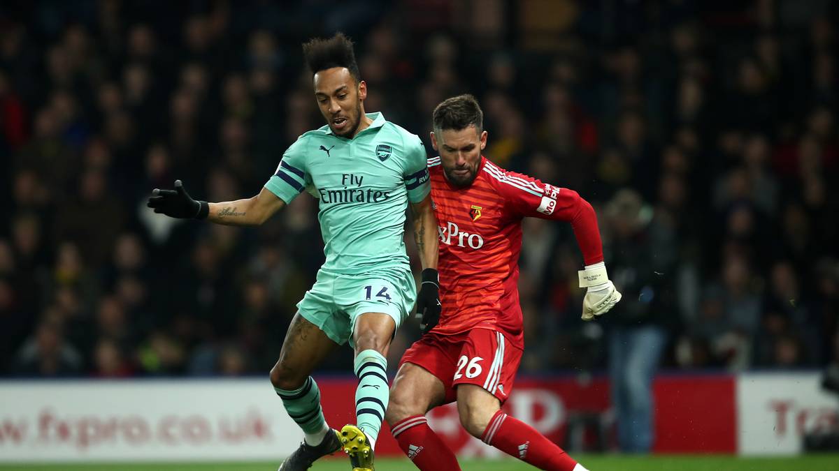 PREMIER LEAGUE - PIERRE-EMERICK AUBAMEYANG (22; FC Arsenal/29): Gleich drei Top-Torjäger gibt es in der englischen Eliteklasse. Mit einem Doppelpack am letzten Spieltag konnte sich der Ex-Dortmunder noch im letzten Moment an die Spitze schießen 