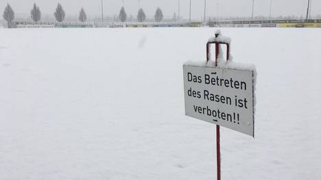 Zu viel Schnee in Dortmund: Peter Stögers erstes Training fällt aus