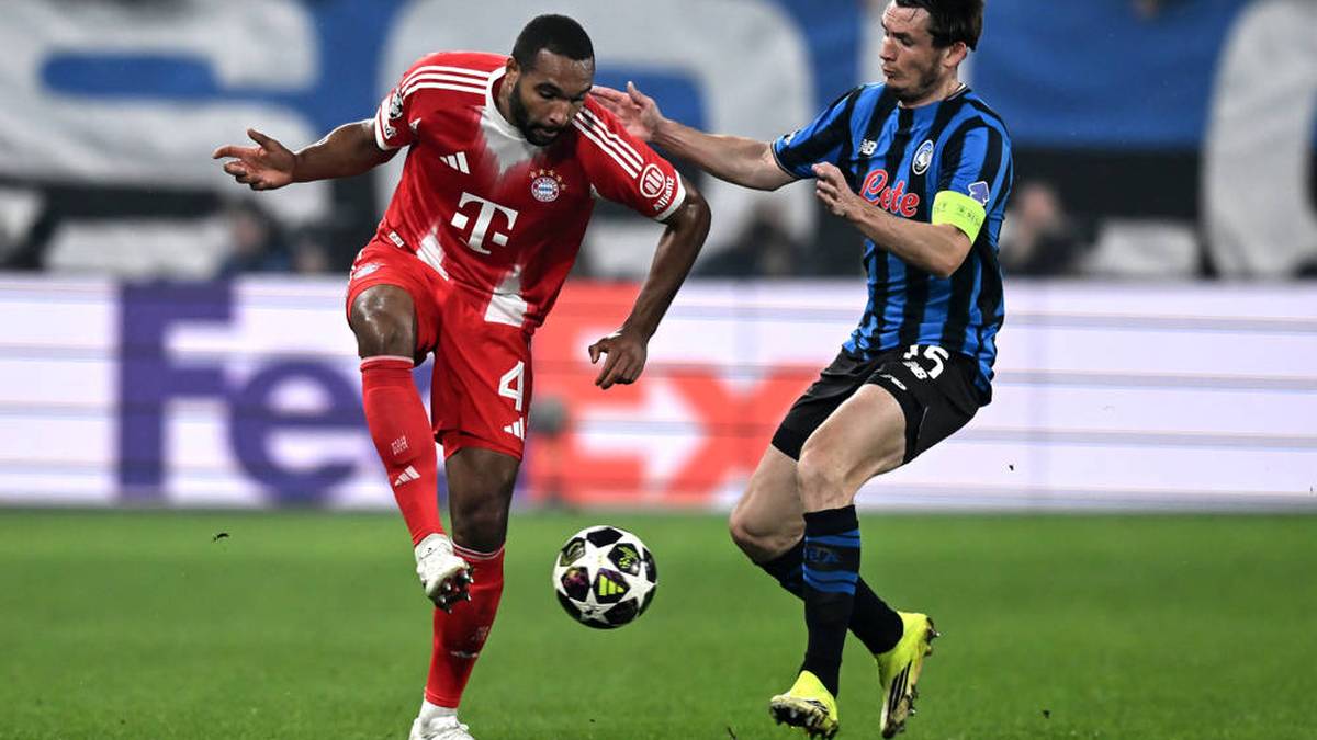 JONATHAN TAH: Kümmerte sich größtenteils um Gianluca Scamacca und war die ordnende Hand in der bayerischen Defensive. Musste einmal mit einer kuriosen Kerze klären, ansonsten ein ganz sicherer Baustein in der Abwehr. Kurz vor der Pause tauchte er sogar auf dem linken Flügel in der Offensive auf. 