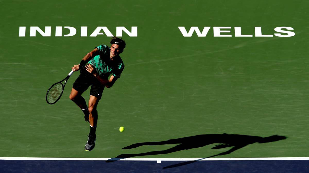 Danach ist der Schweizer in der kalifornischen Wüste nicht mehr aufzuhalten. Im Finale kommt es zum 23. Duell mit Wawrinka. Der "Maestro" gewinnt und wird - ganz nebenbei - mit fünf Titeln zum Rekordsieger des "fünften Grand-Slam-Turniers"