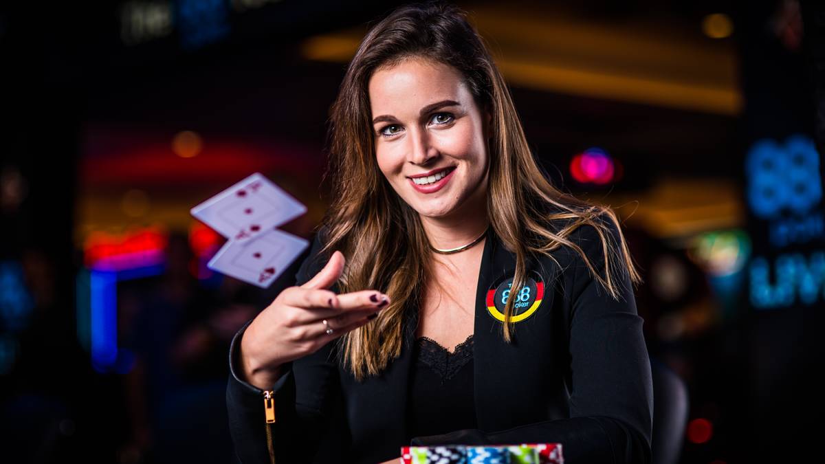 Poker-Expertin Natalie Hof gab vor dem Turnier Tipps