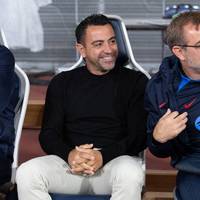 Xavi untermauert sein Vorhaben, Joshua Kimmich zum FC Barcelona locken zu wollen. Der Trainer zieht einen Vergleich zum Wechsel von Robert Lewandowski zu den Katalanen. 