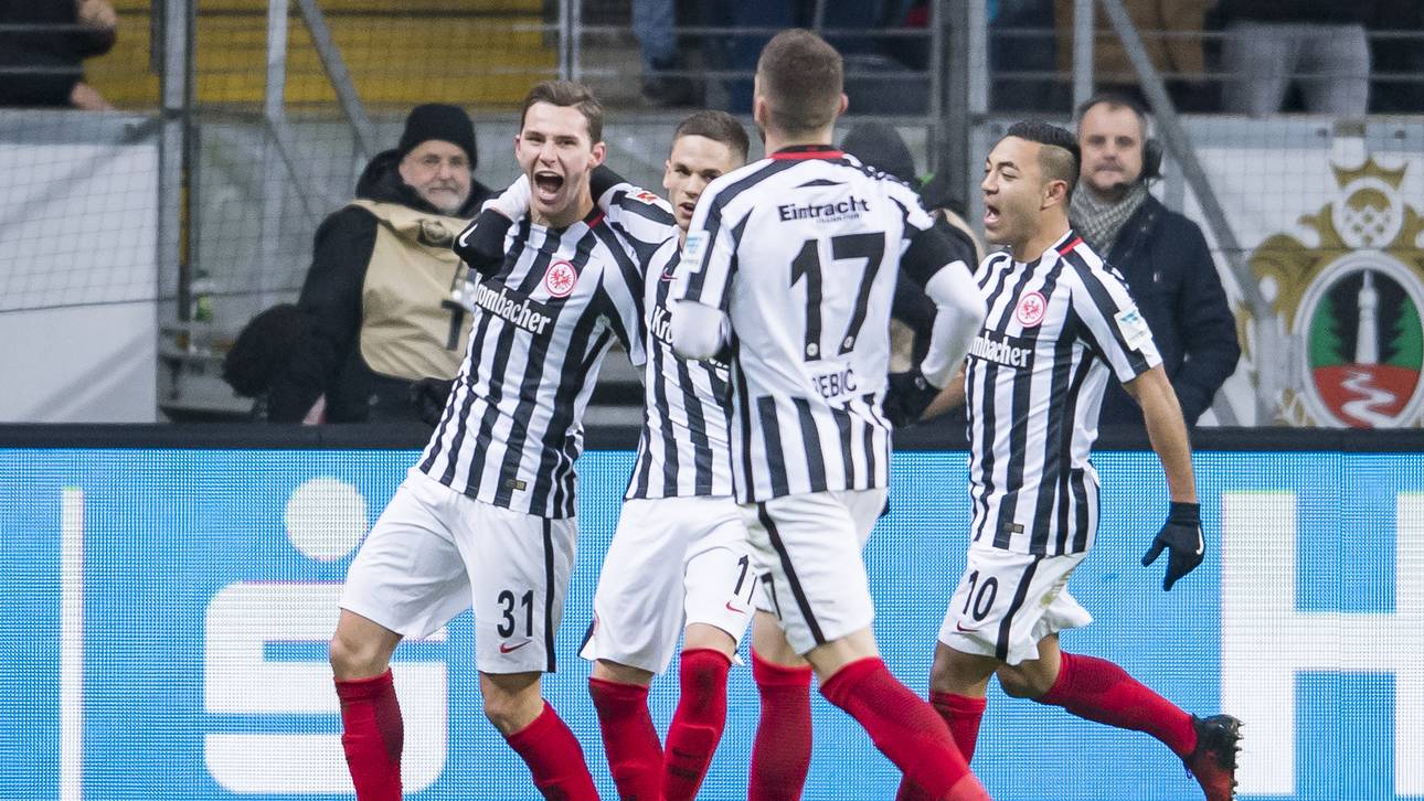 Derby-Erfolg lässt Eintracht träumen