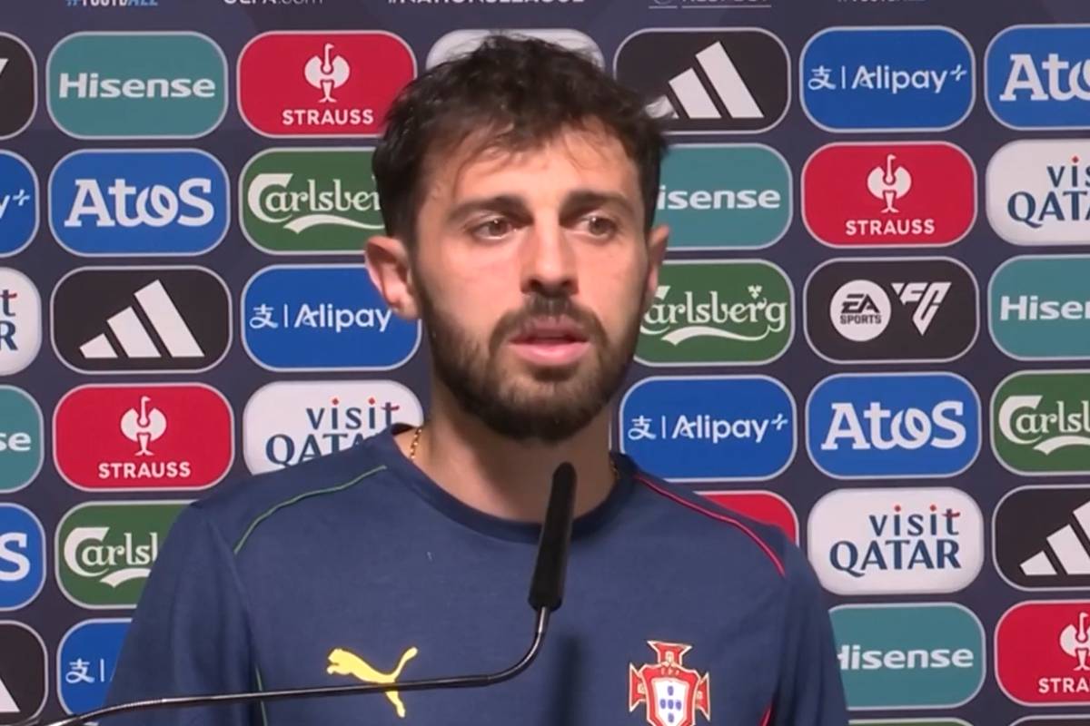 Portugal-Star Bernardo Silva lobt nach dem Sieg gegen Deutschland die starke Teamleistung. Seiner Meinung nach hätte das Ergebnis noch höher ausfallen können - auch, weil der Schiri seiner Meinung nach einen Fehler machte.