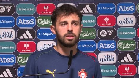 Portugal-Star Bernardo Silva lobt nach dem Sieg gegen Deutschland die starke Teamleistung. Seiner Meinung nach hätte das Ergebnis noch höher ausfallen können - auch, weil der Schiri seiner Meinung nach einen Fehler machte.