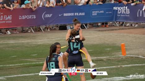 Die deutschen Flag-Football-Teams überzeugen bei der Heim-WM in Düsseldorf, scheitern aber im Viertelfinale. Die erste Chance auf ein Ticket für die Olympia-Premiere 2028 ist damit geplatzt.