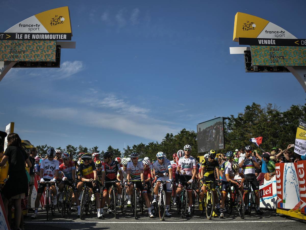 Tour De France 2018 1 Etappe Der 105 Frankreich Rundfahrt Gestartet