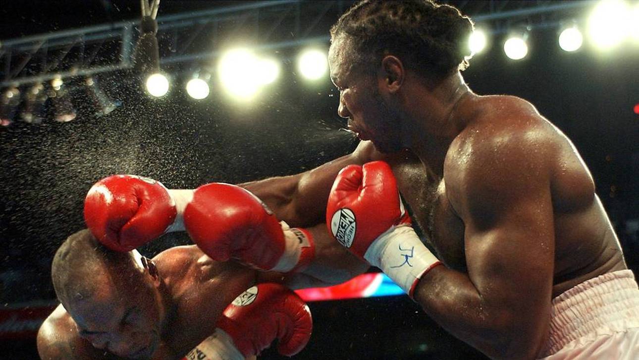 Vor 15 Jahren: Box-Legende Mike Tyson verlor den letzten großen Kampf gegen Rivale Lennox Lewis